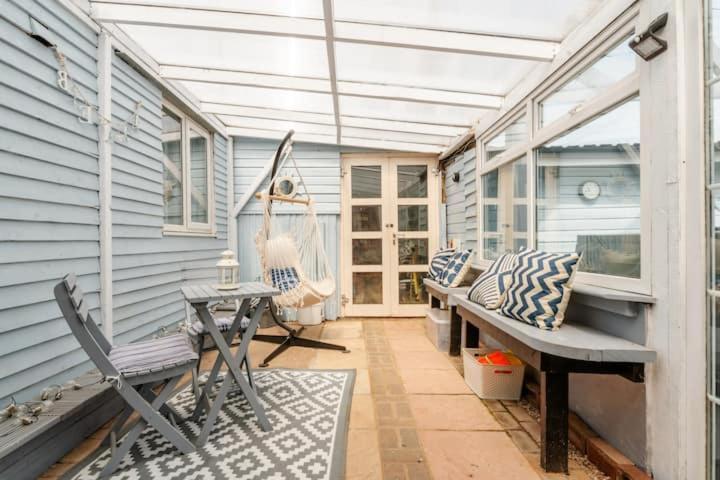Dog Friendly Cottage 2 Mins To Beach With Hot Tub And Zappi Ev Lessingham Exterior foto